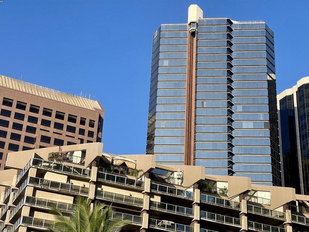 ការប្រកួតល្បែង: ការពិភាក្សាអំពីភាពជោគជ័យនិងការអភិវឌ្ឍន៍