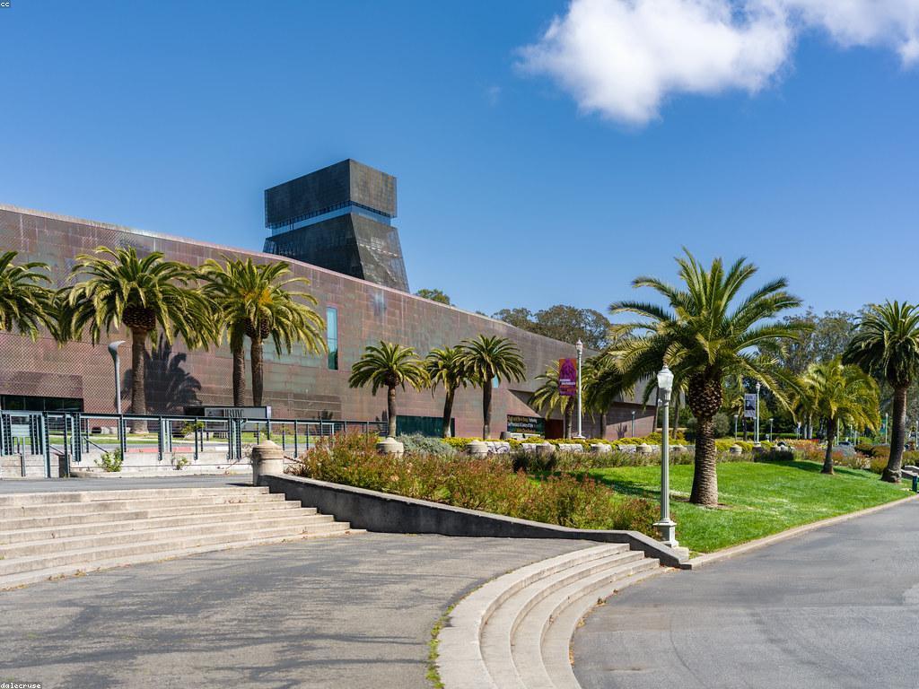 យុទ្ធសាស្ត្រ និងមេរៀនសម្រាប់ការអភិវឌ្ឍន៍ក្នុងអាជីវកម្ម